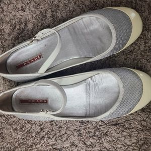 GRAY PRADA flats